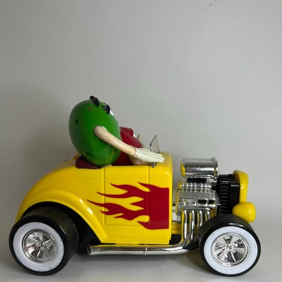 M&M Mars Candy Dispenser Yellow Hot Rod Rebel Without a Clue - Picture 3 of 11